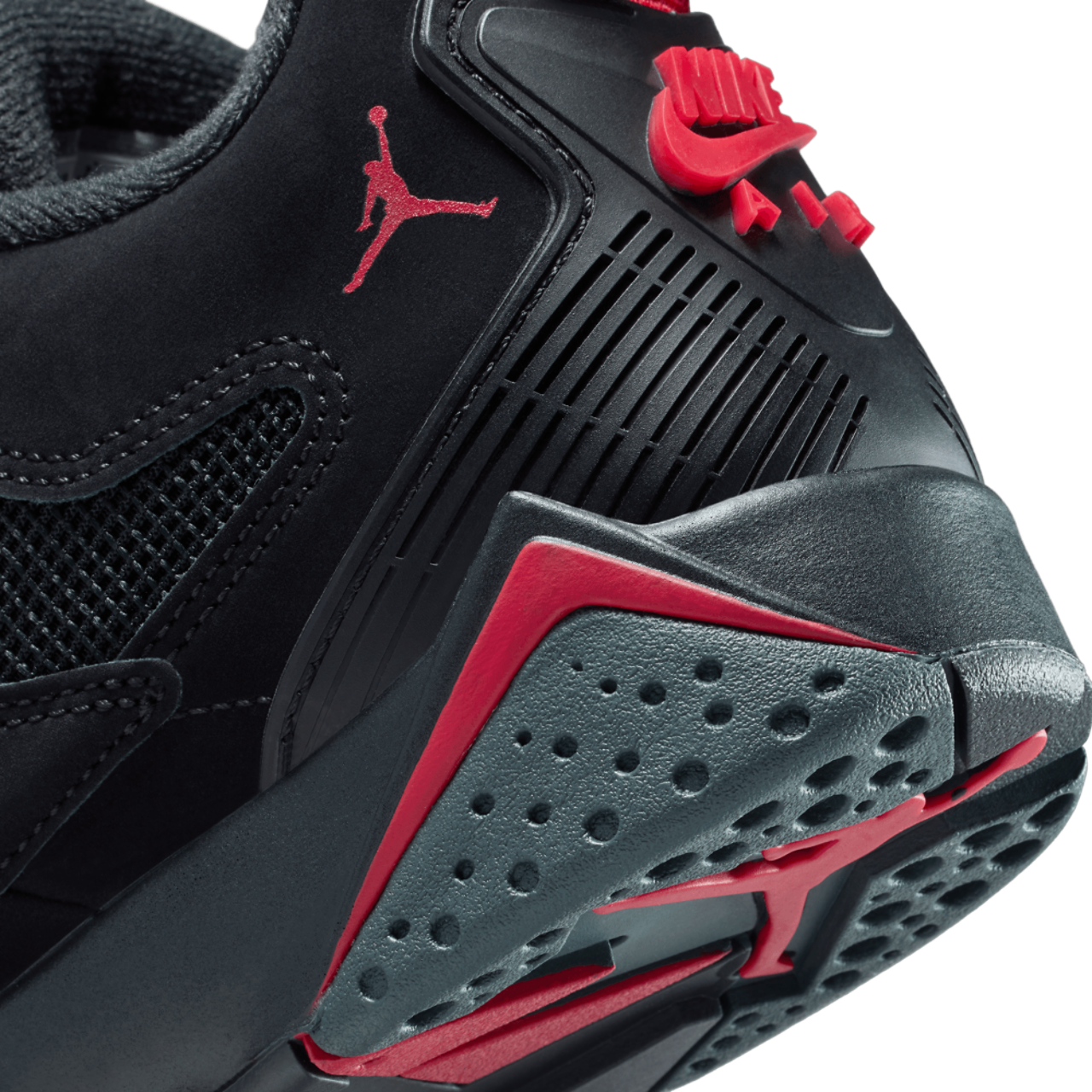 Jordan MVP 92 Image 8 of 8. Tap to open photo gallery.