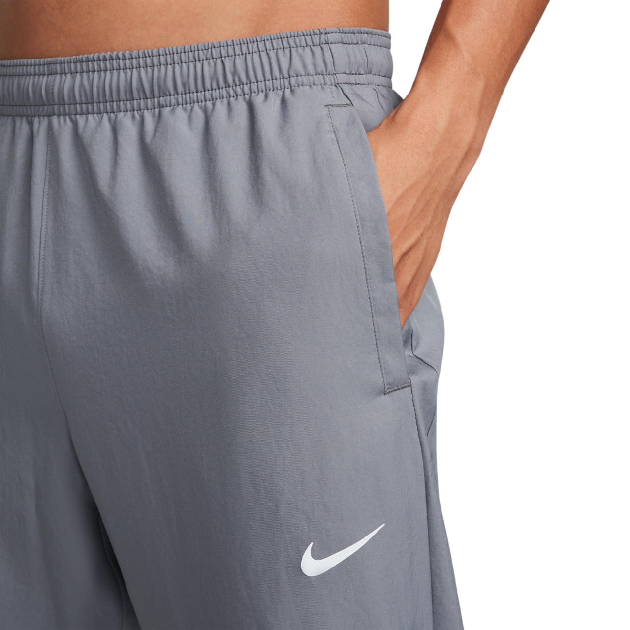 Nike Dri-FIT Challenger Woven Pant Image 3 of 4. Tap to open photo gallery.