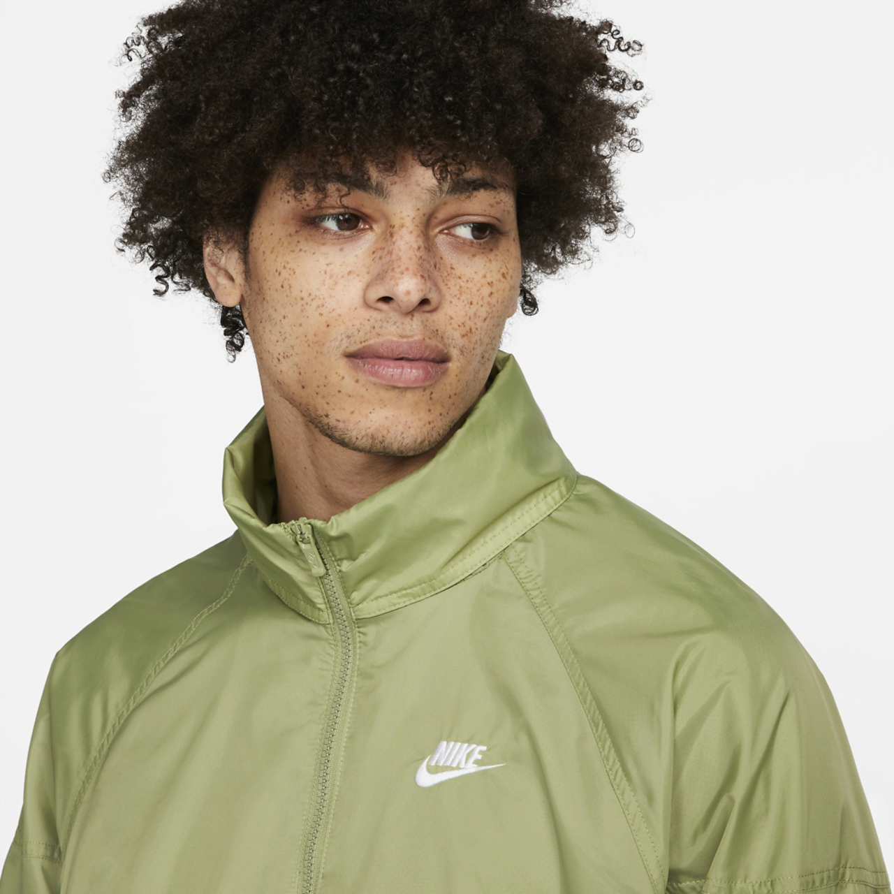 Nike Anorak Jacket Image 3 of 5. Tap to open photo gallery.