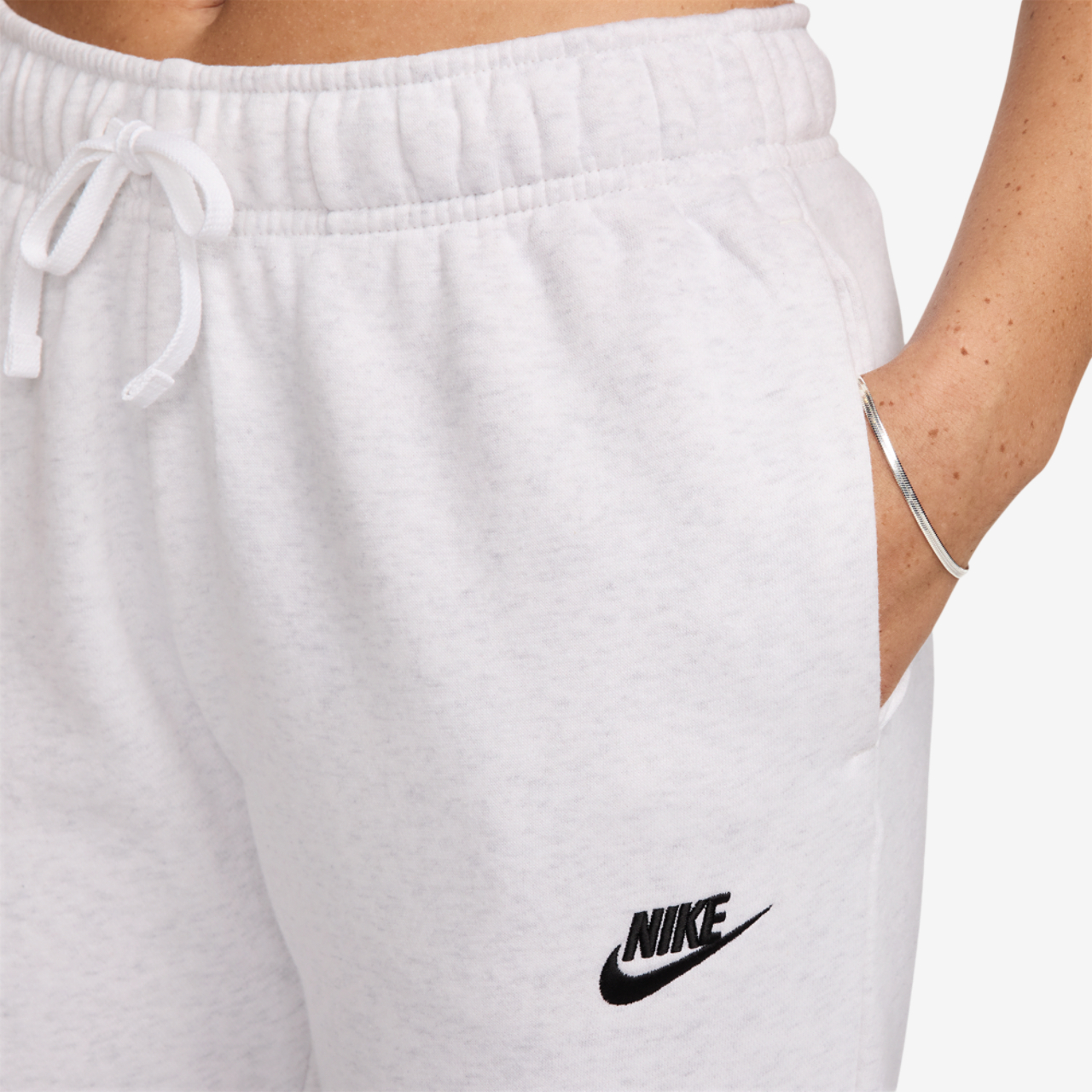 Nike NSW Club Fleece MR Pants Image 3 of 4. Tap to open photo gallery.