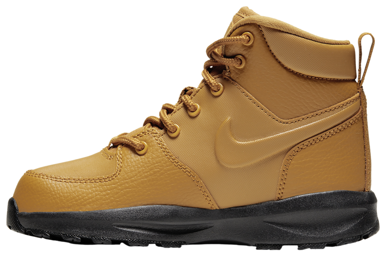 Nike Manoa Image 2 of 4. Tap to open photo gallery.