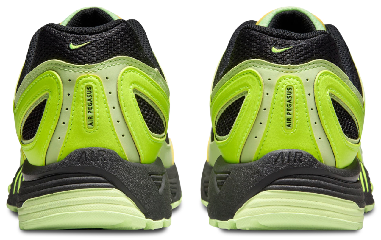 Nike Air Pegasus 2005 Image 4 of 9. Tap to open photo gallery.