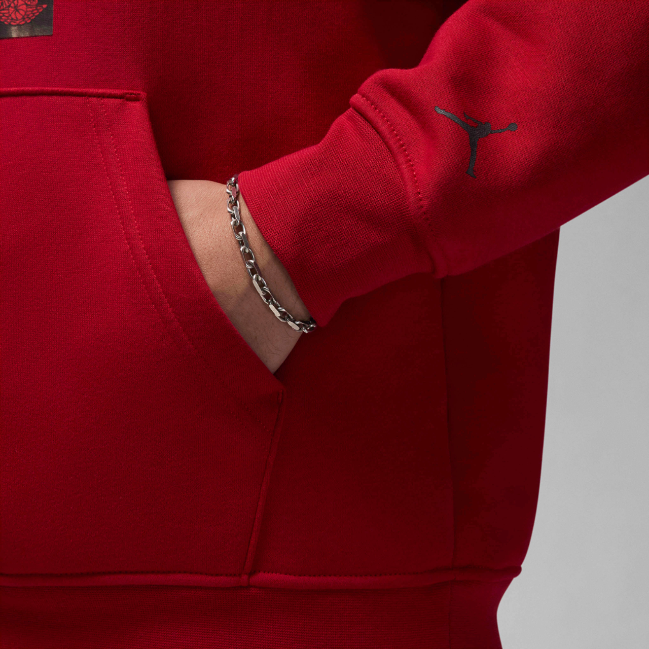 Jordan Jumpman Chimney Fleece Pullover Image 3 of 4. Tap to open photo gallery.