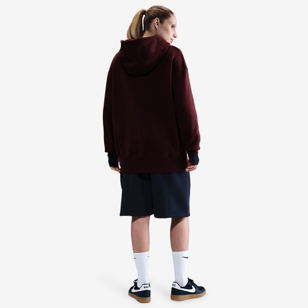 Nike Phoenix Fleece Long Sleeve Full-Zip Image 4 of 4. Tap to open photo gallery.