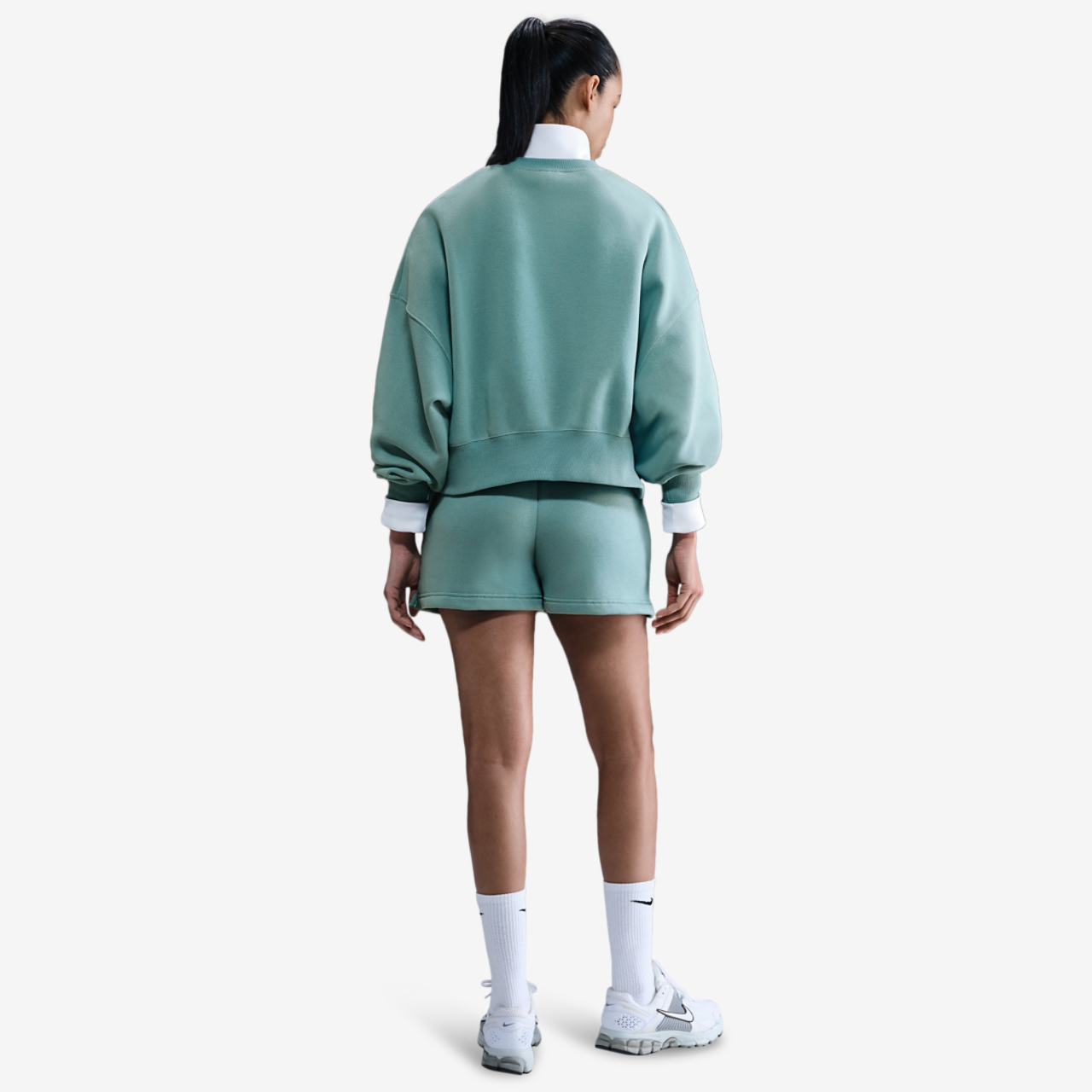 Nike NSW Style Fleece Crew OOS Image 3 of 3. Tap to open photo gallery.