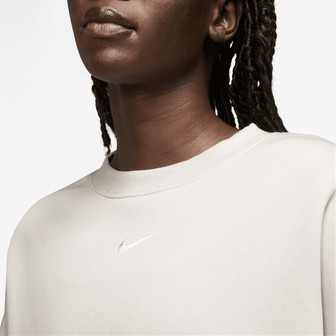 Nike NSW Style Fleece Crew OOS Image 3 of 3. Tap to open photo gallery.