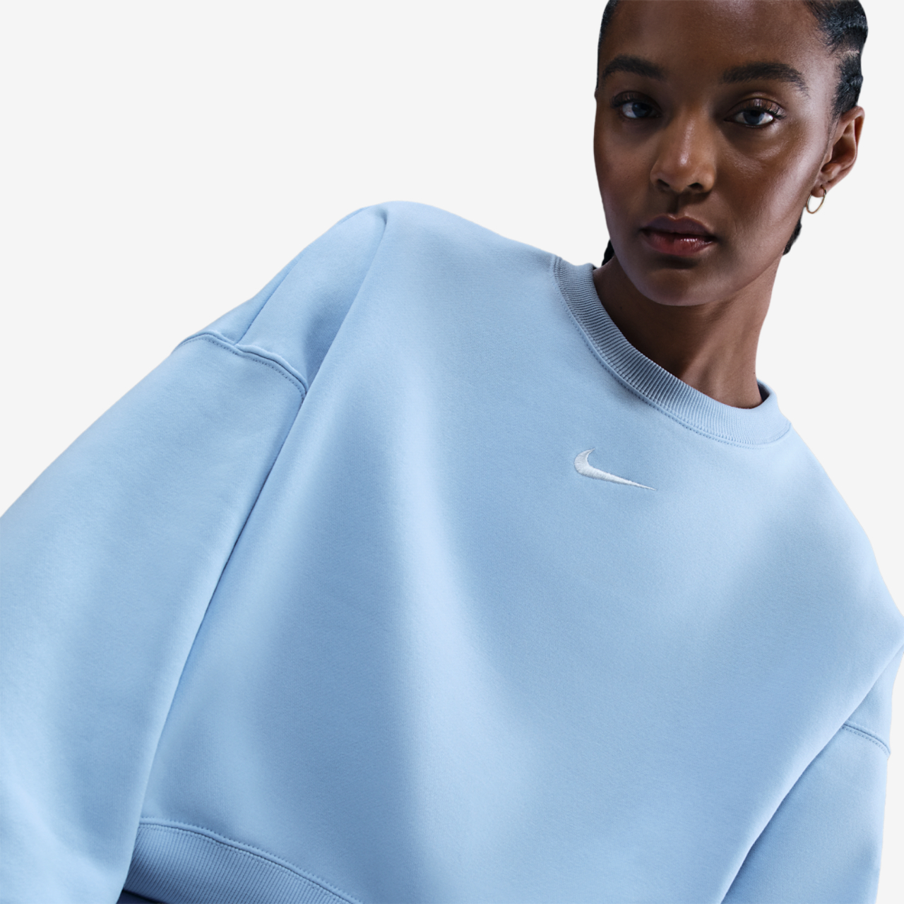 Nike NSW Style Fleece Crew OOS Image 3 of 5. Tap to open photo gallery.