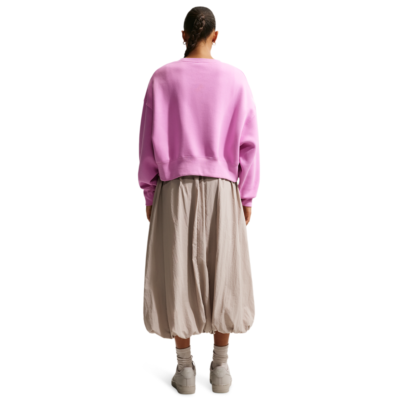 Nike NSW Style Fleece Crew OOS Image 4 of 4. Tap to open photo gallery.