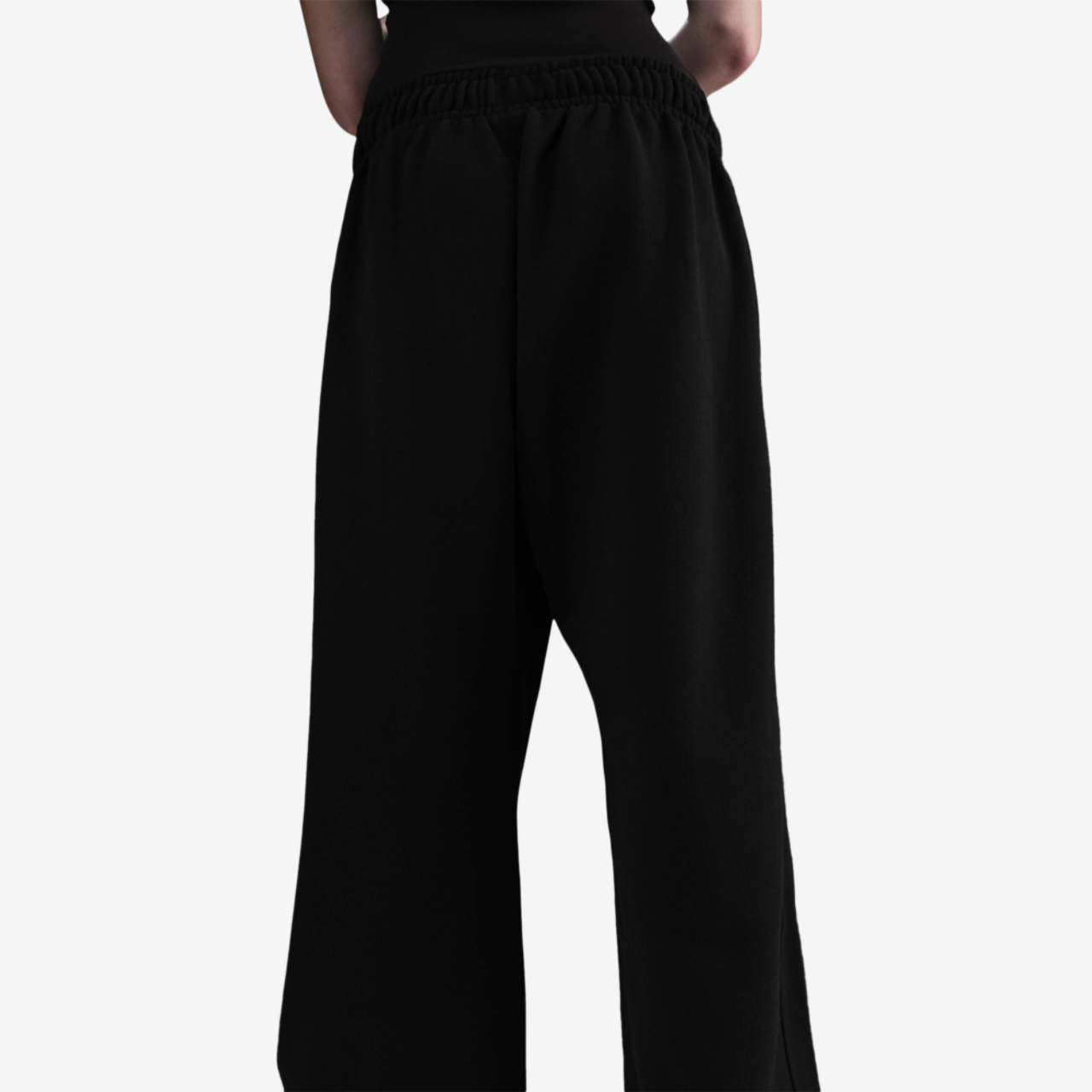 Nike Street OH Fleece Pants Image 4 of 4. Tap to open photo gallery.
