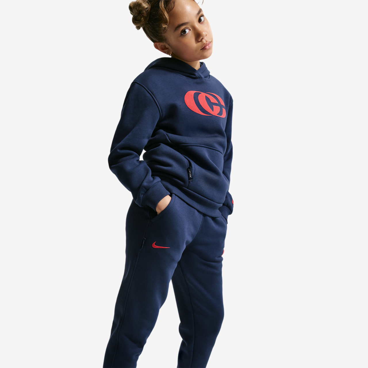 Nike Caitlin Clark Essentials Fleece Pant Image 3 of 4. Tap to open photo gallery.