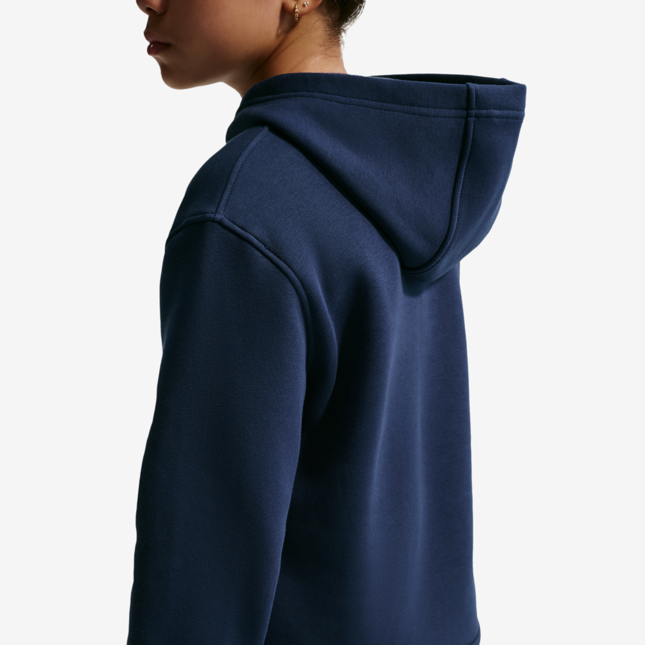 Nike Nike CC Fleece top Image 3 of 4. Tap to open photo gallery.