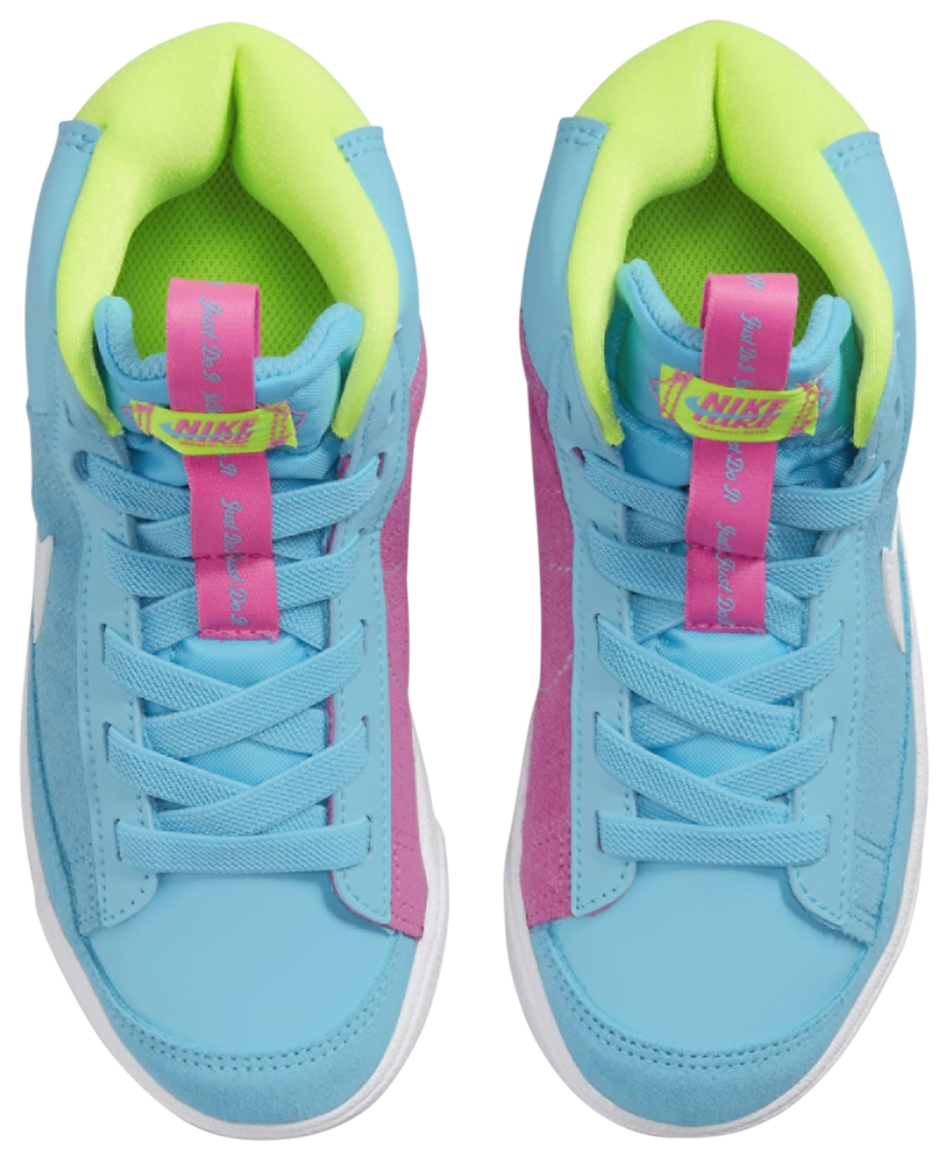 Nike Blazer Mid '77 SE Image 4 of 5. Tap to open photo gallery.