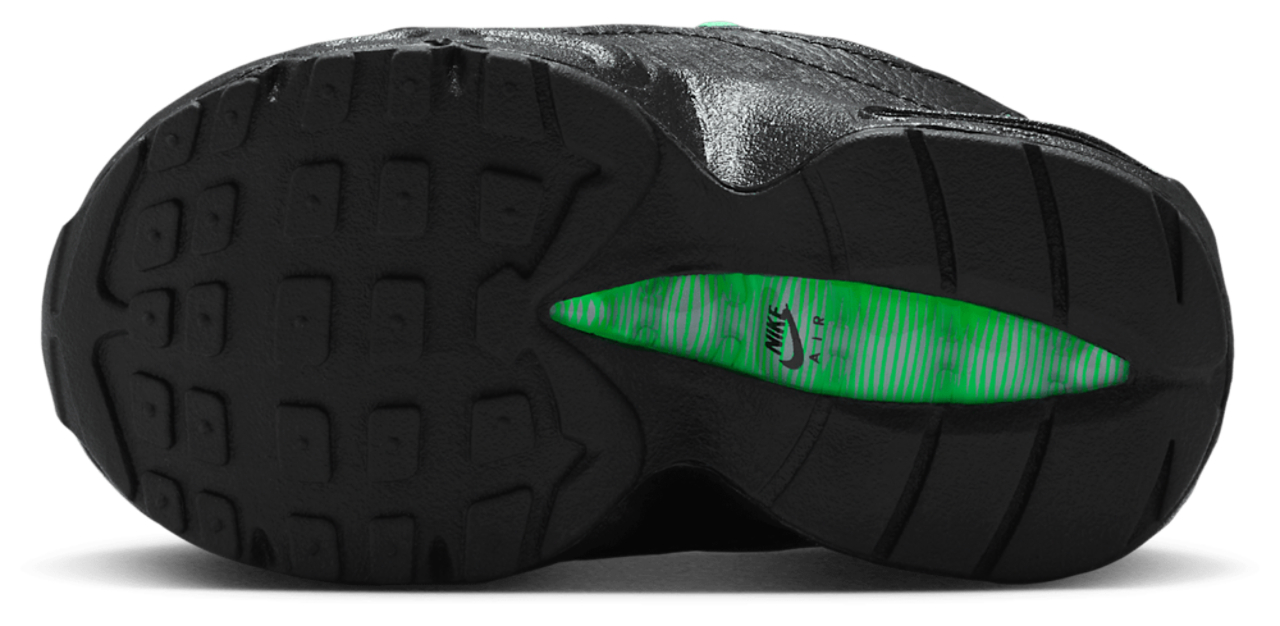 Nike Air Max 95 Recraft Image 5 of 7. Tap to open photo gallery.
