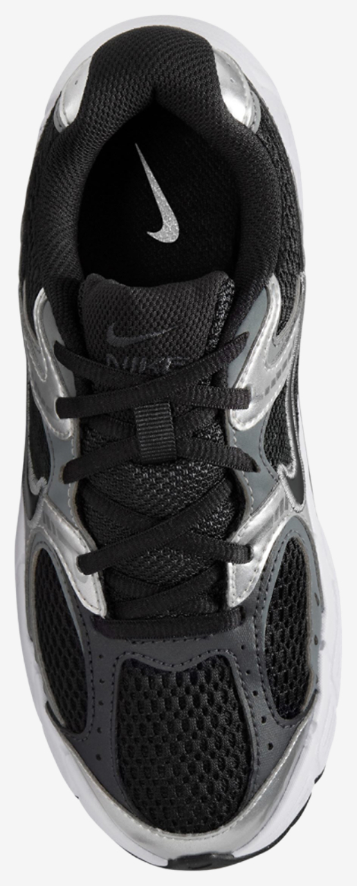 Nike V5 RNR Image 3 of 4. Tap to open photo gallery.