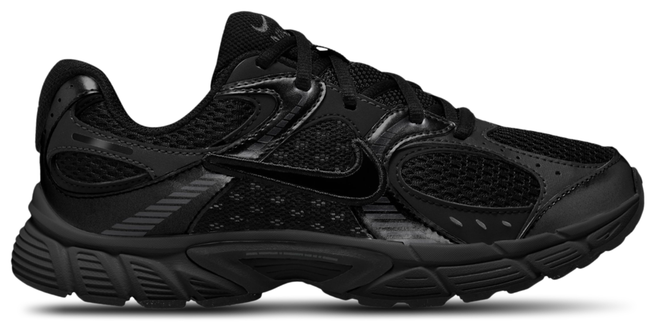Nike V5 RNR Image 1 of 4. Tap to open photo gallery.