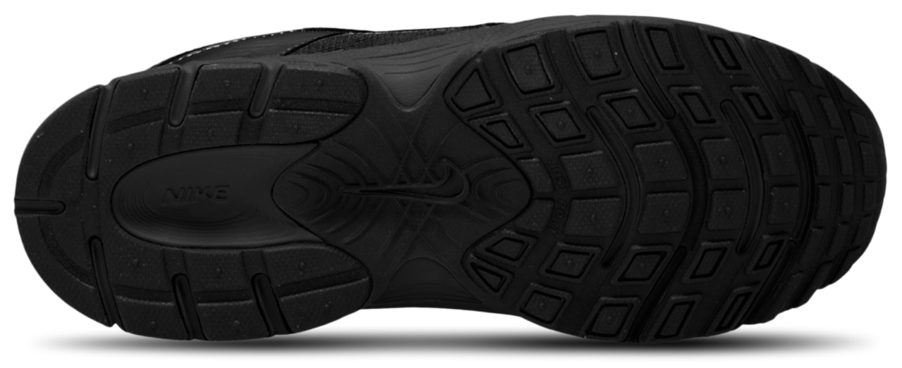 Nike V5 RNR Image 4 of 4. Tap to open photo gallery.