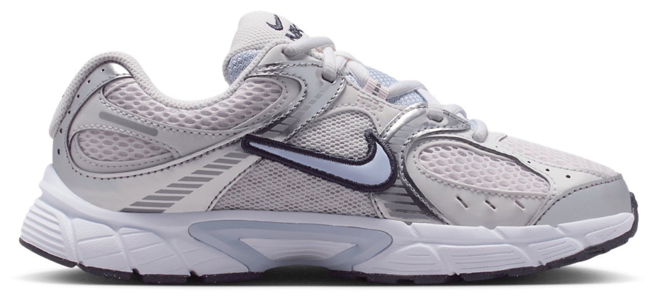 Nike V5 RNR Image 1 of 5. Tap to open photo gallery.