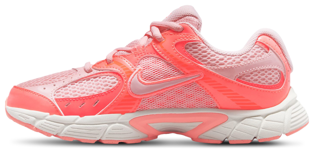 Nike V5 RNR Image 2 of 5. Tap to open photo gallery.
