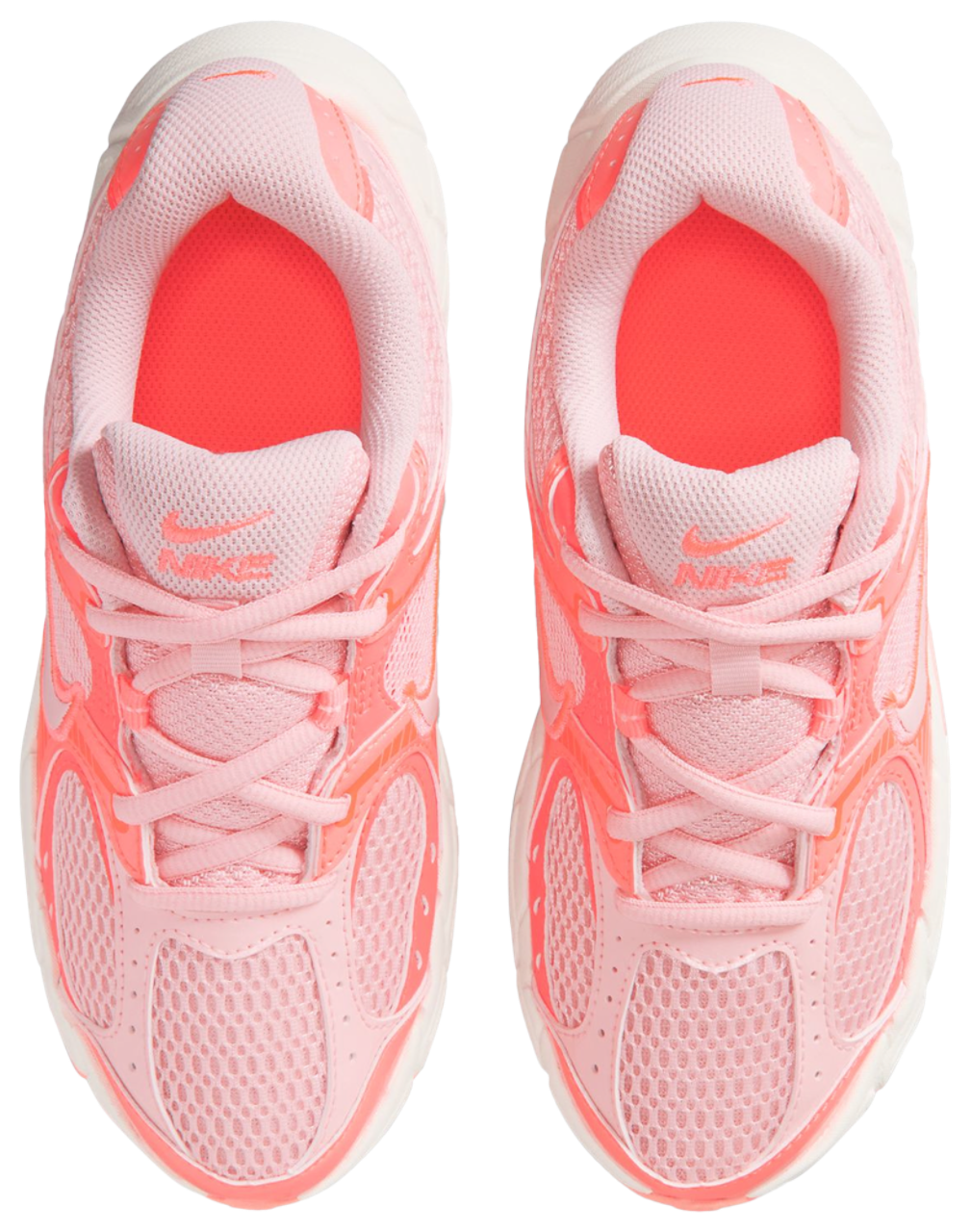 Nike V5 RNR Image 4 of 5. Tap to open photo gallery.