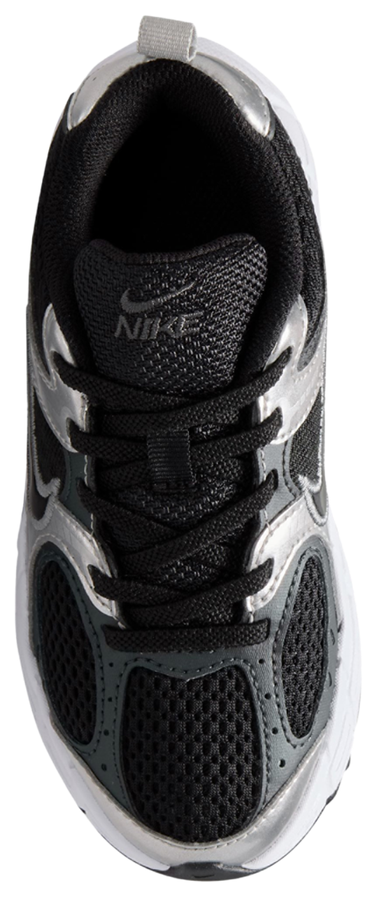 Nike V5 RNR Image 3 of 4. Tap to open photo gallery.