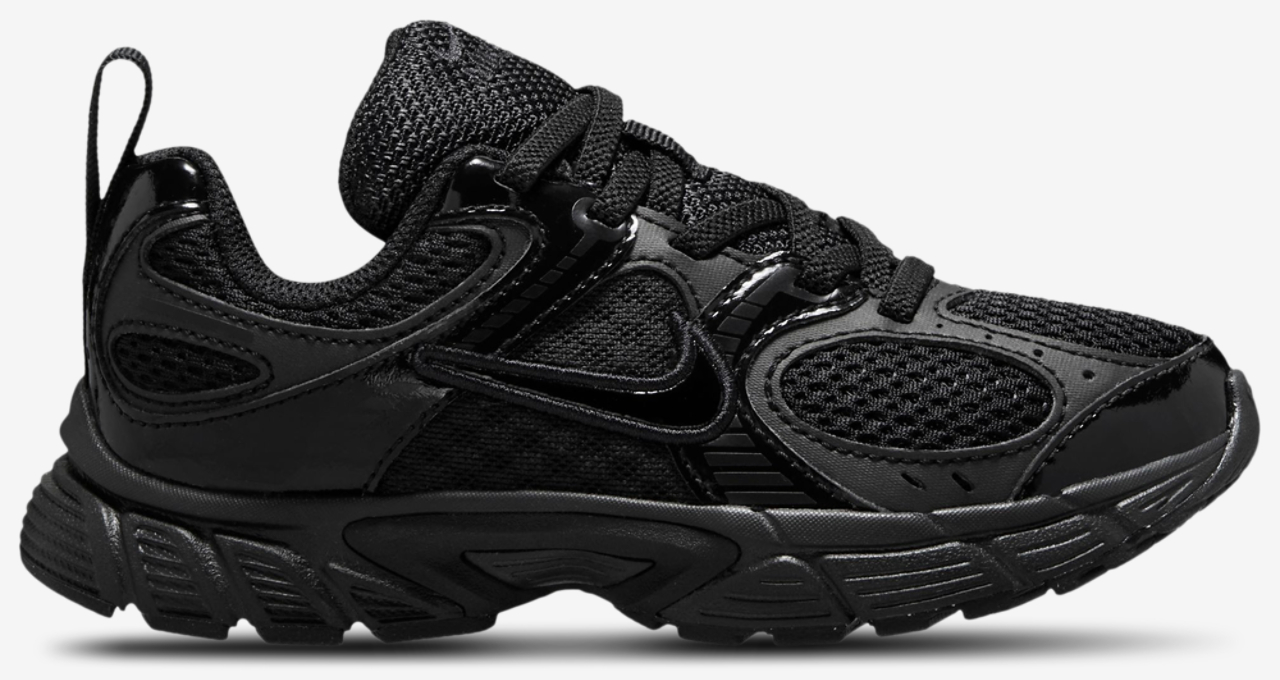 Nike V5 RNR Image 1 of 4. Tap to open photo gallery.