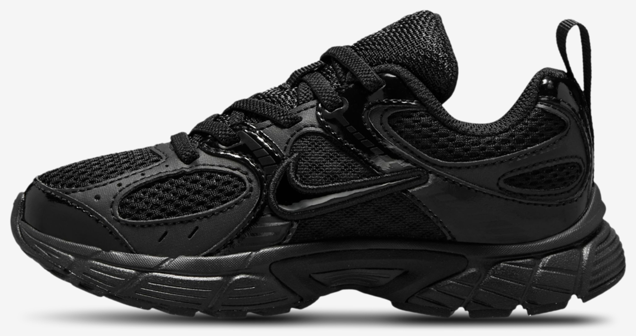 Nike V5 RNR Image 2 of 4. Tap to open photo gallery.