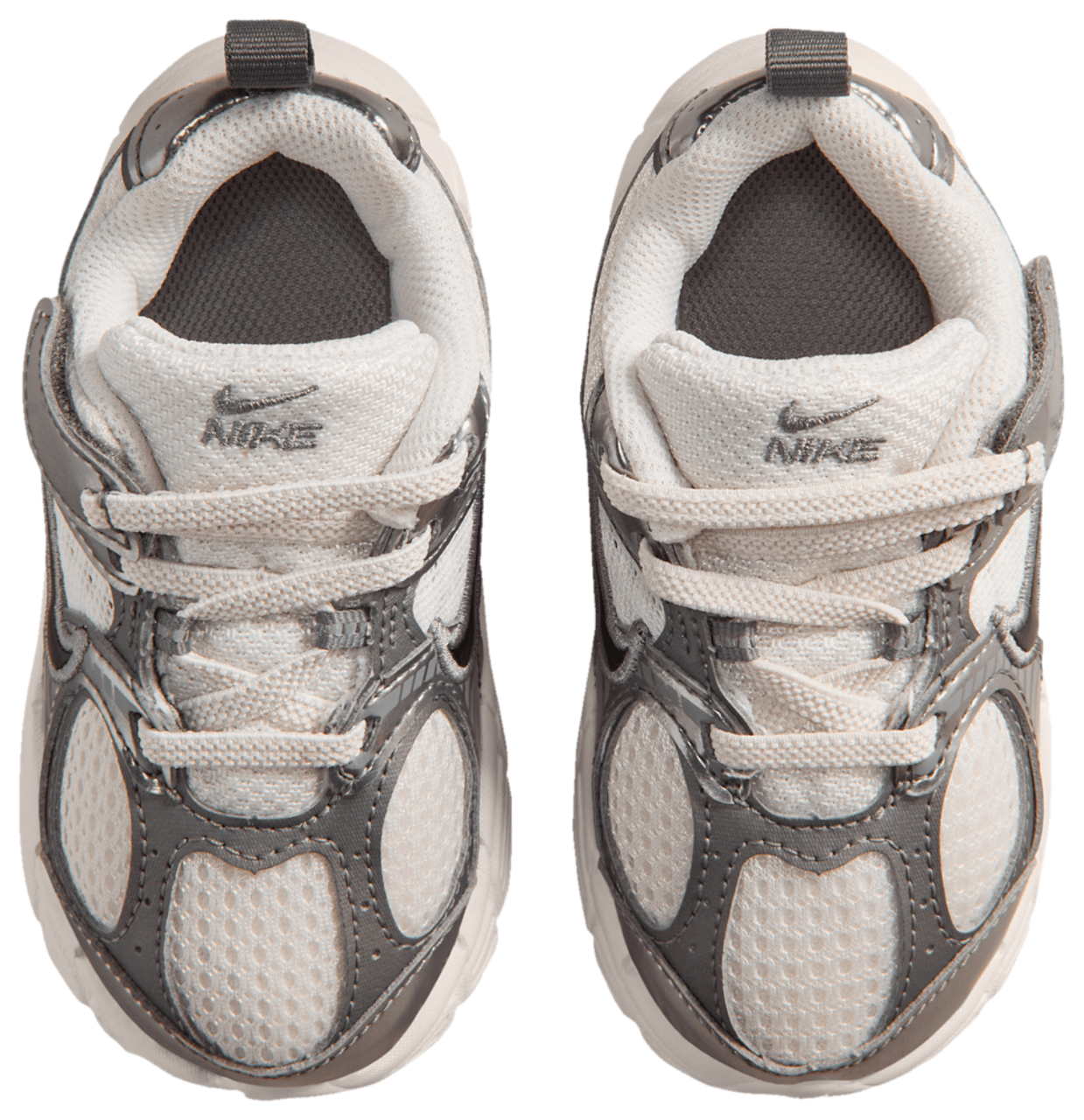 Nike V5 RNR Image 4 of 5. Tap to open photo gallery.