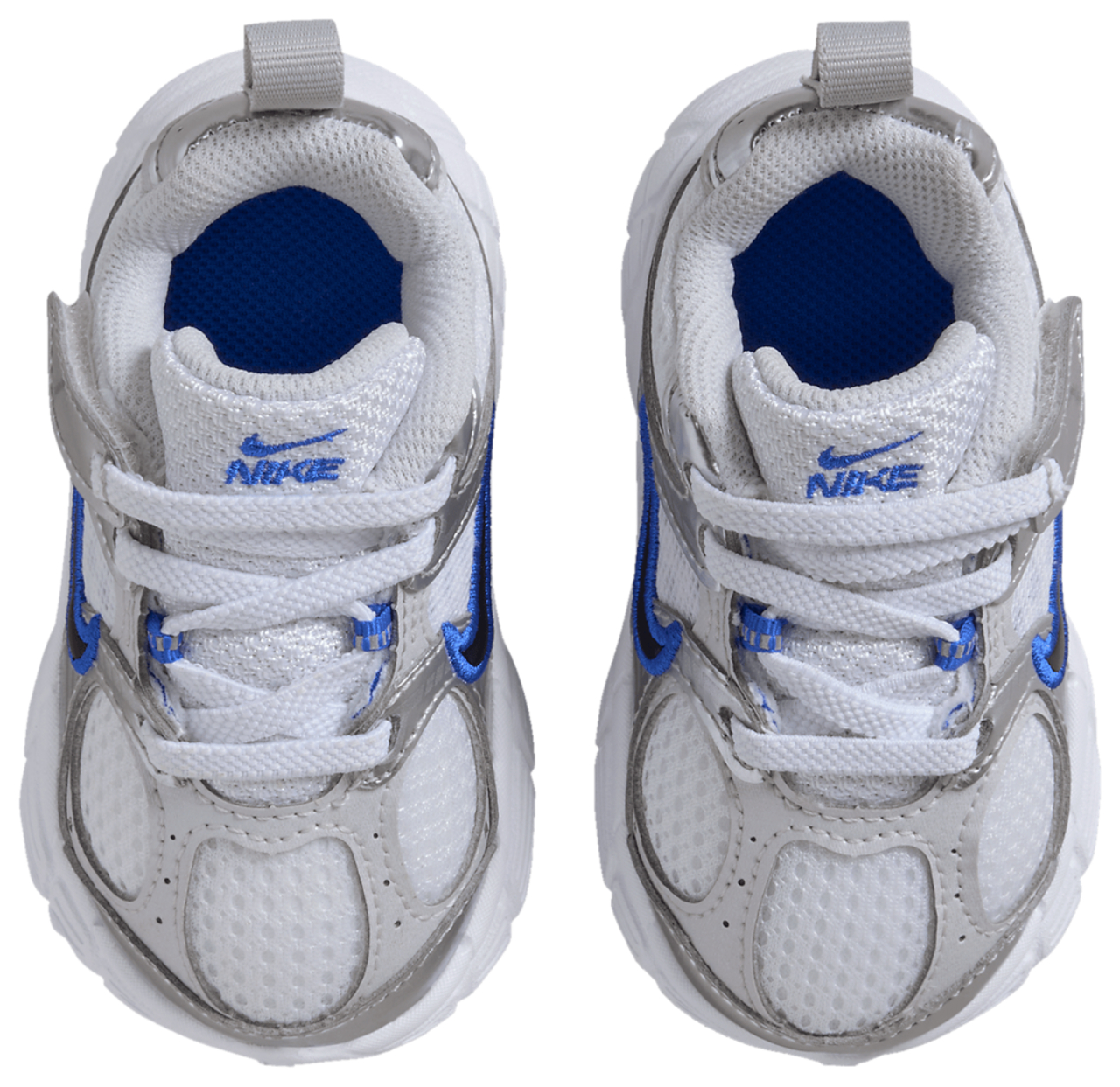 Nike V5 RNR Image 4 of 7. Tap to open photo gallery.