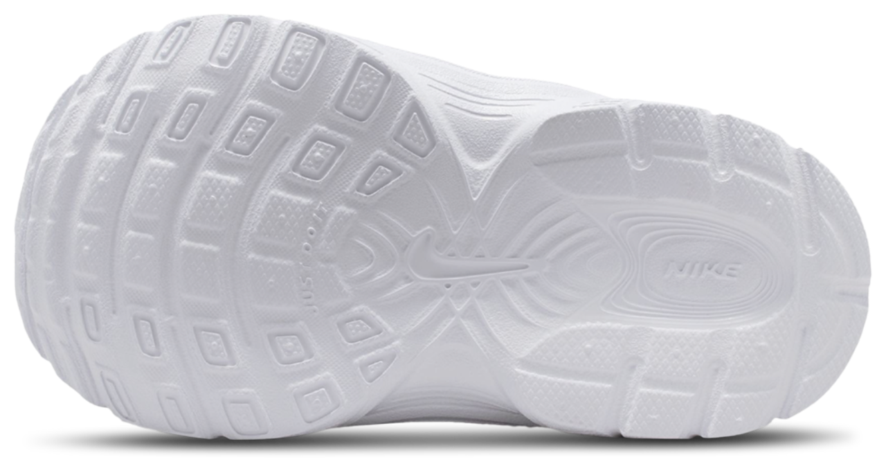 Nike V5 RNR Image 5 of 5. Tap to open photo gallery.