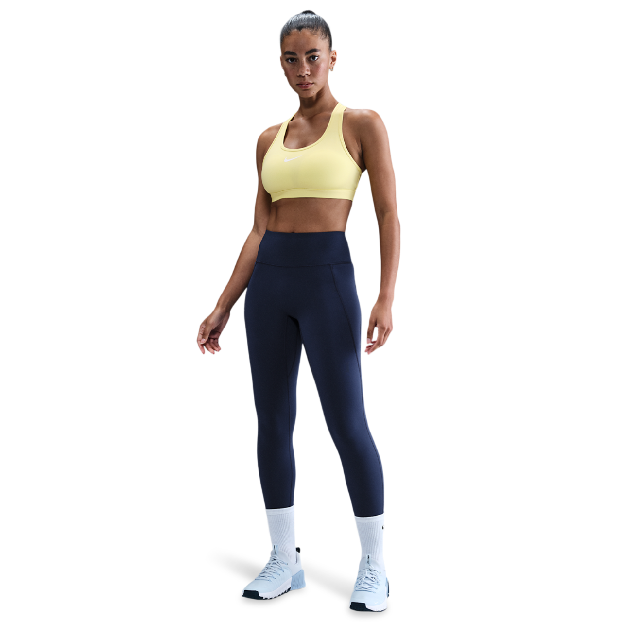 Nike Drifit Universal HR Pocket Tight Image 3 of 4. Tap to open photo gallery.