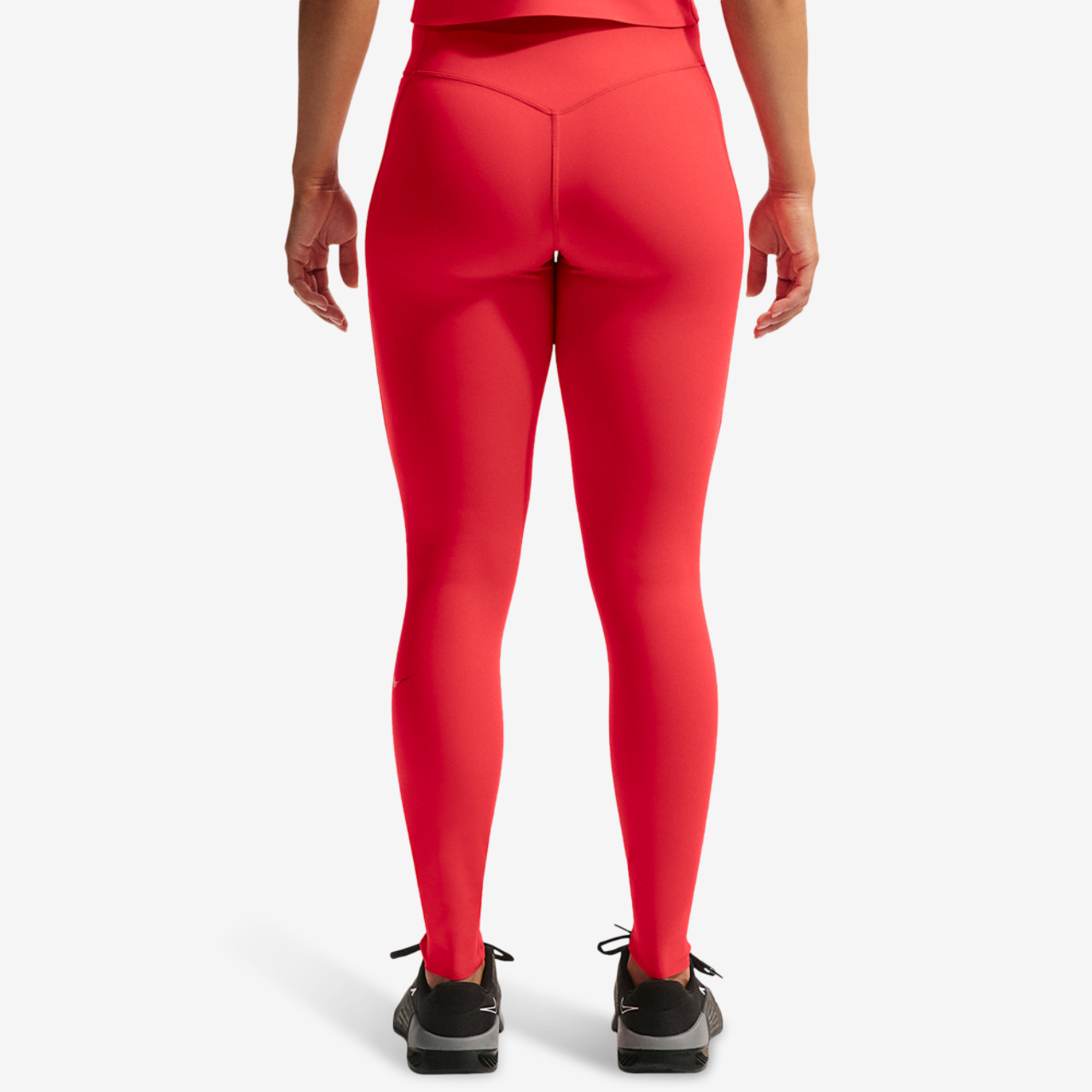 Nike Drifit Universal HR Pocket Tight Image 2 of 8. Tap to open photo gallery.