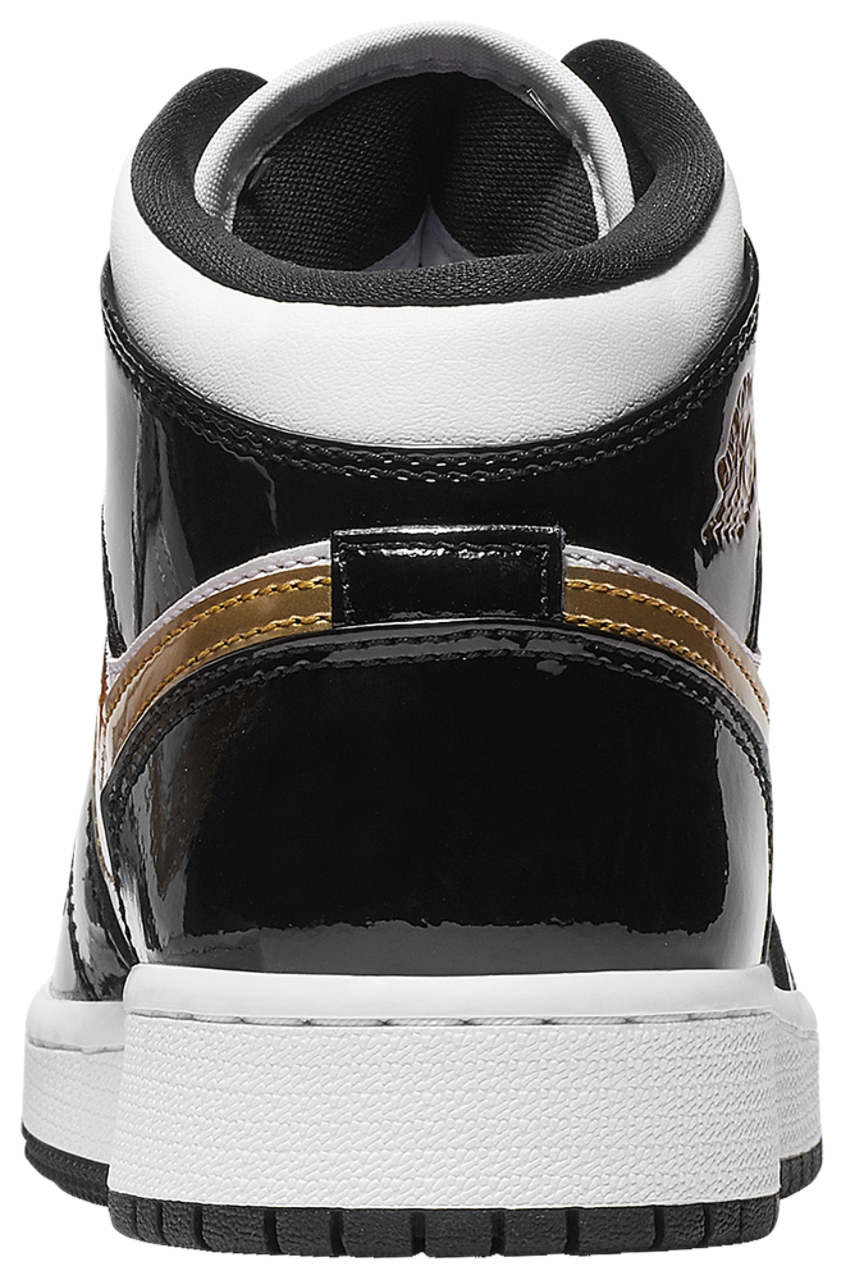 Jordan AJ 1 Mid SE Image 3 of 6. Tap to open photo gallery.