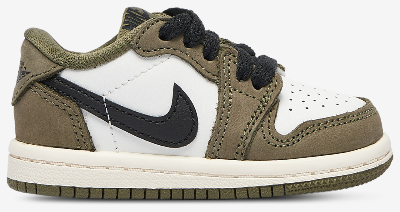 Jordan AJ 1 Retro Low OG Image 1 of 5. Tap to open photo gallery.