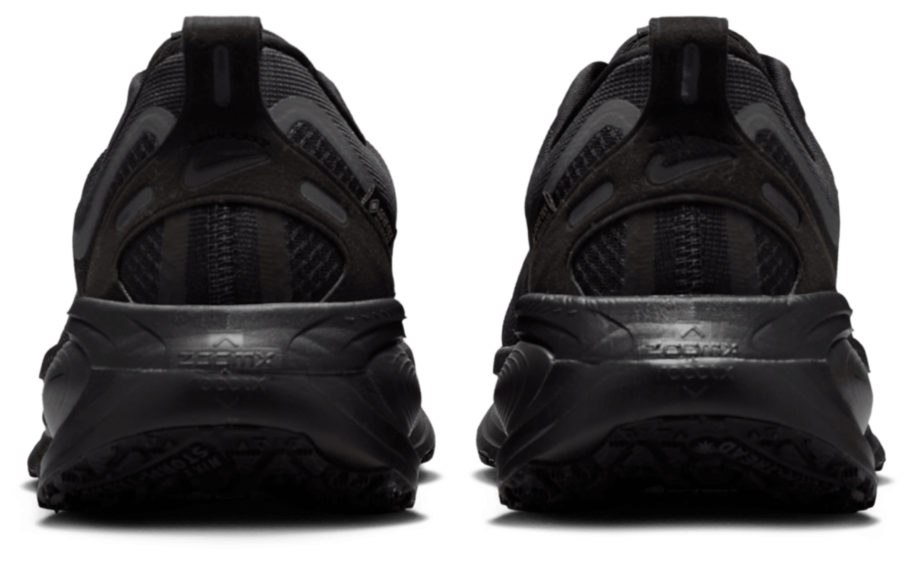 Nike Vomero 18 GTX Image 3 of 5. Tap to open photo gallery.