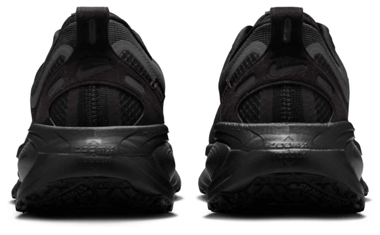 Nike Vomero 18 GTX Image 3 of 5. Tap to open photo gallery.