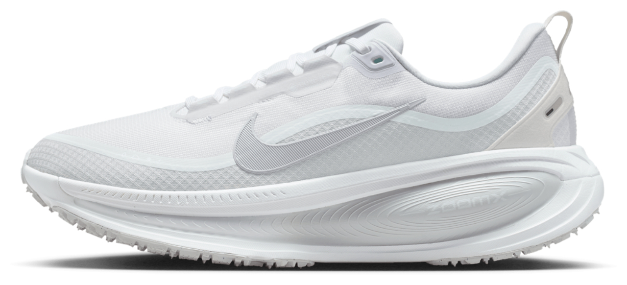 Nike Vomero 18 GTX Image 2 of 5. Tap to open photo gallery.