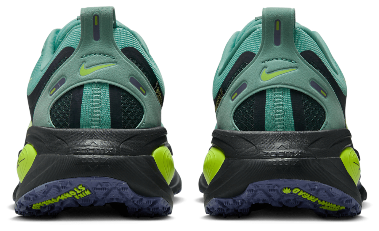 Nike Vomero 18 GTX Image 3 of 5. Tap to open photo gallery.