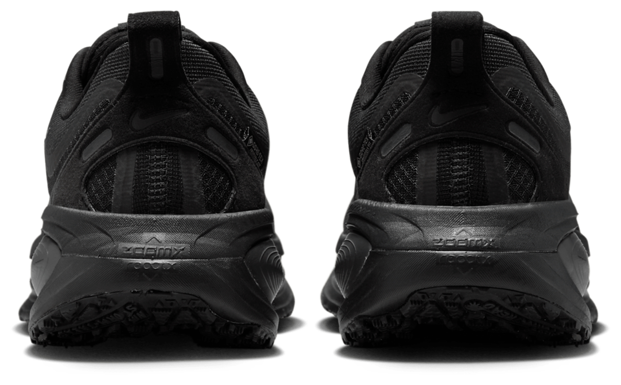 Nike Vomero 18 GTX Image 3 of 5. Tap to open photo gallery.