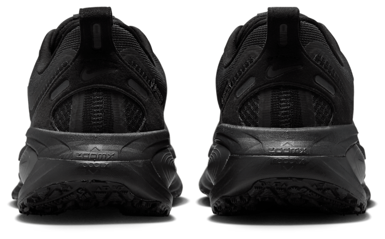 Nike Vomero 18 GTX Image 3 of 5. Tap to open photo gallery.