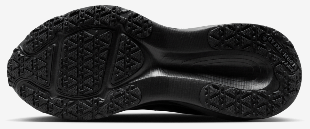 Nike Vomero 18 GTX Image 5 of 5. Tap to open photo gallery.