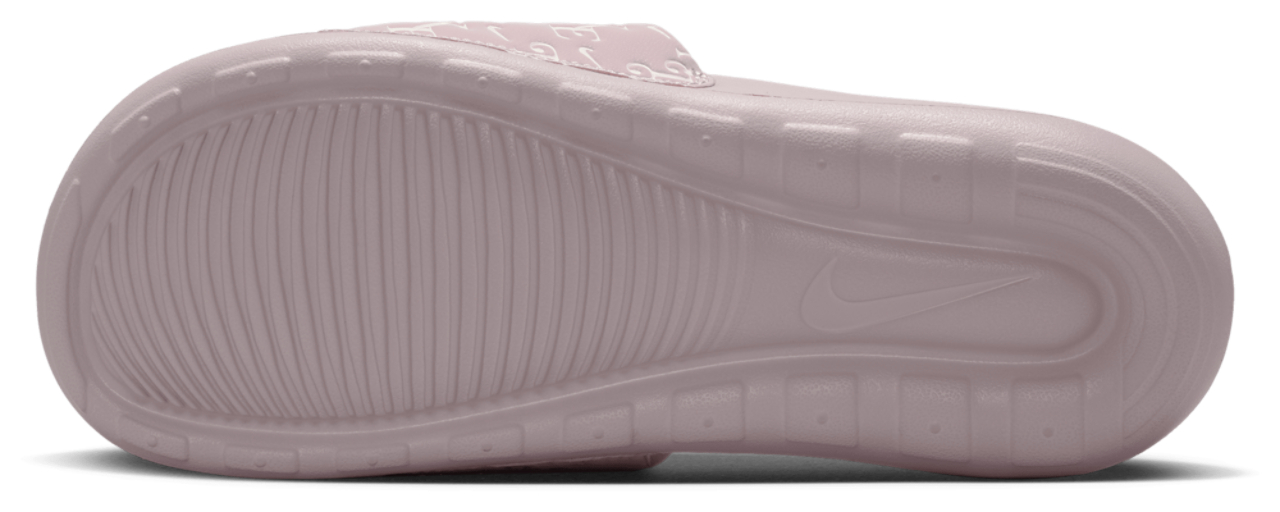 Nike Victori One Slides Image 4 of 4. Tap to open photo gallery.