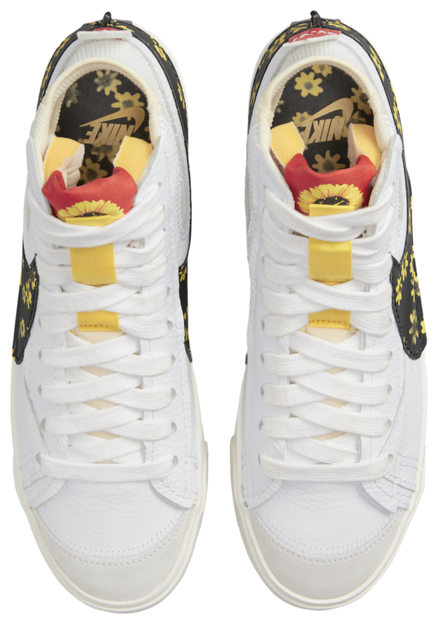 Nike Blazer Mid '77 Jumbo Image 4 of 5. Tap to open photo gallery.