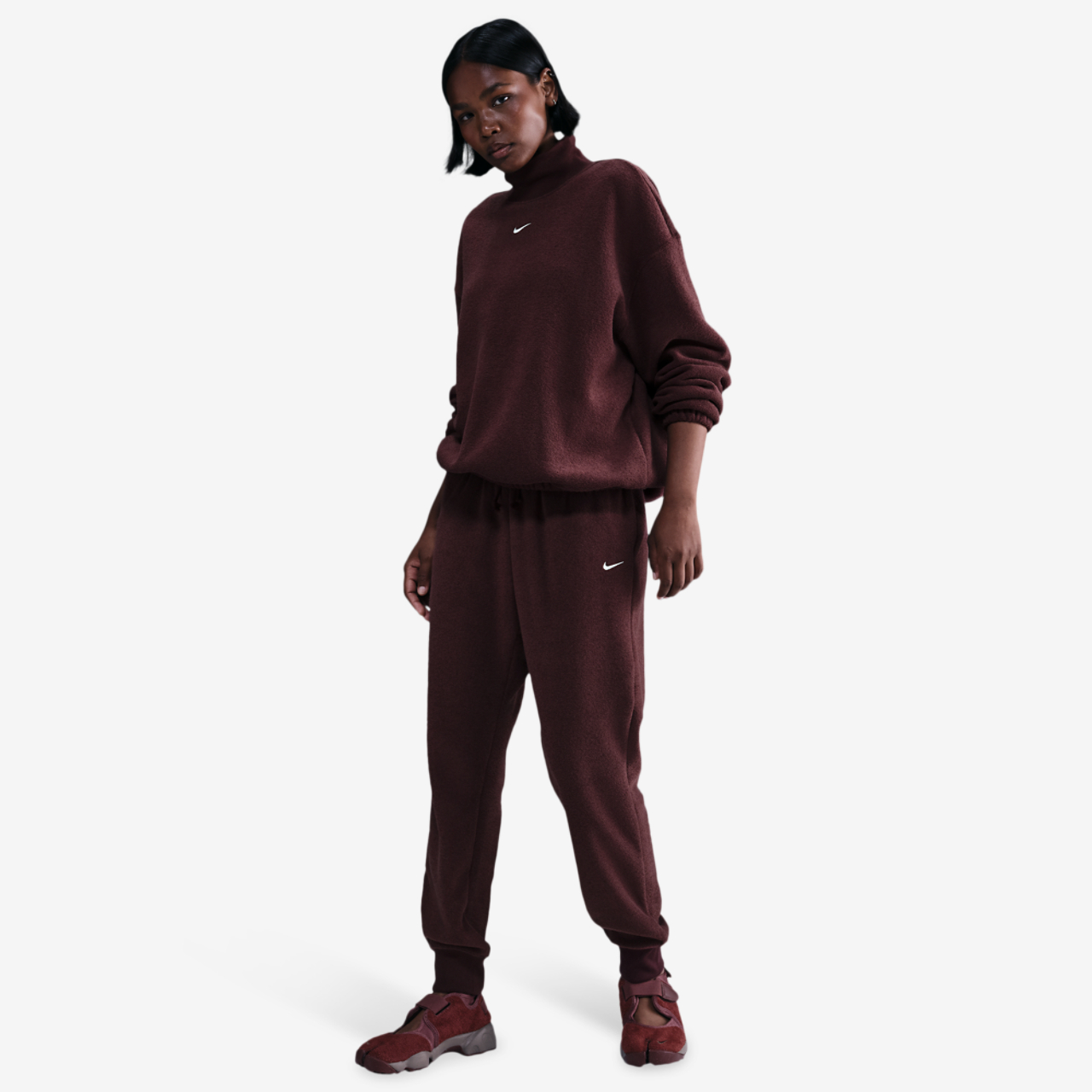 Nike NSW Phoenix MR Joggers Image 3 of 4. Tap to open photo gallery.