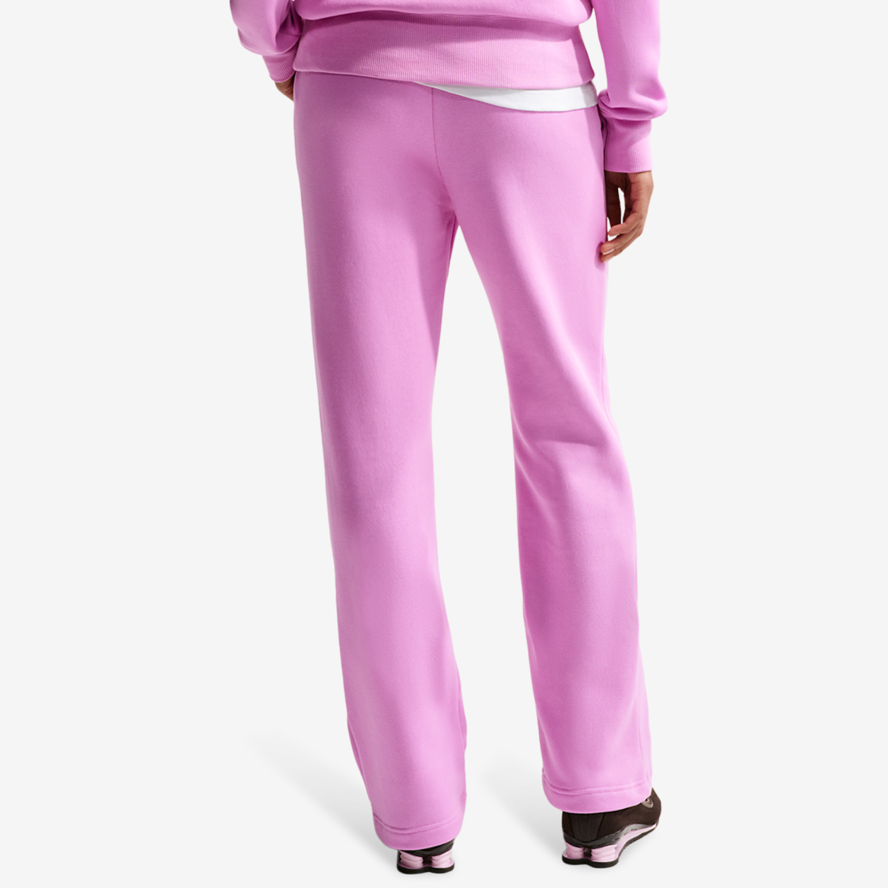 Nike NSW Phoenix Fleece Mid Rise OH Pants Image 2 of 7. Tap to open photo gallery.