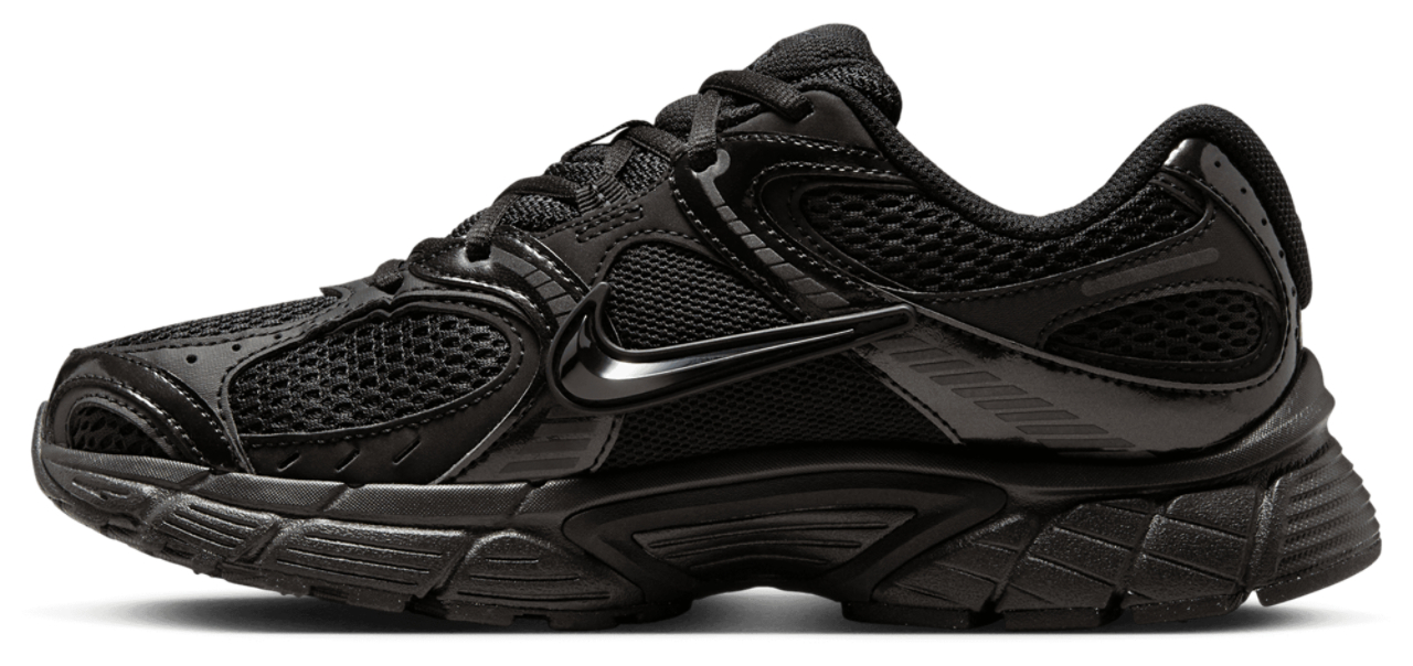 Nike V5 RNR Image 2 of 8. Tap to open photo gallery.