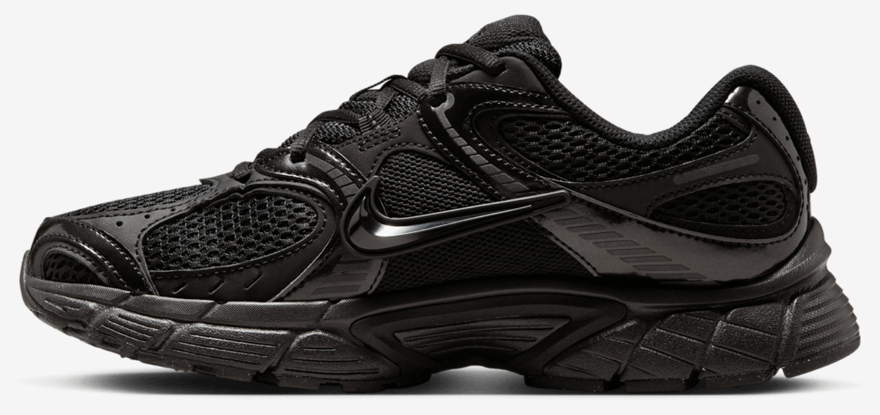 Nike V5 RNR Image 2 of 8. Tap to open photo gallery.