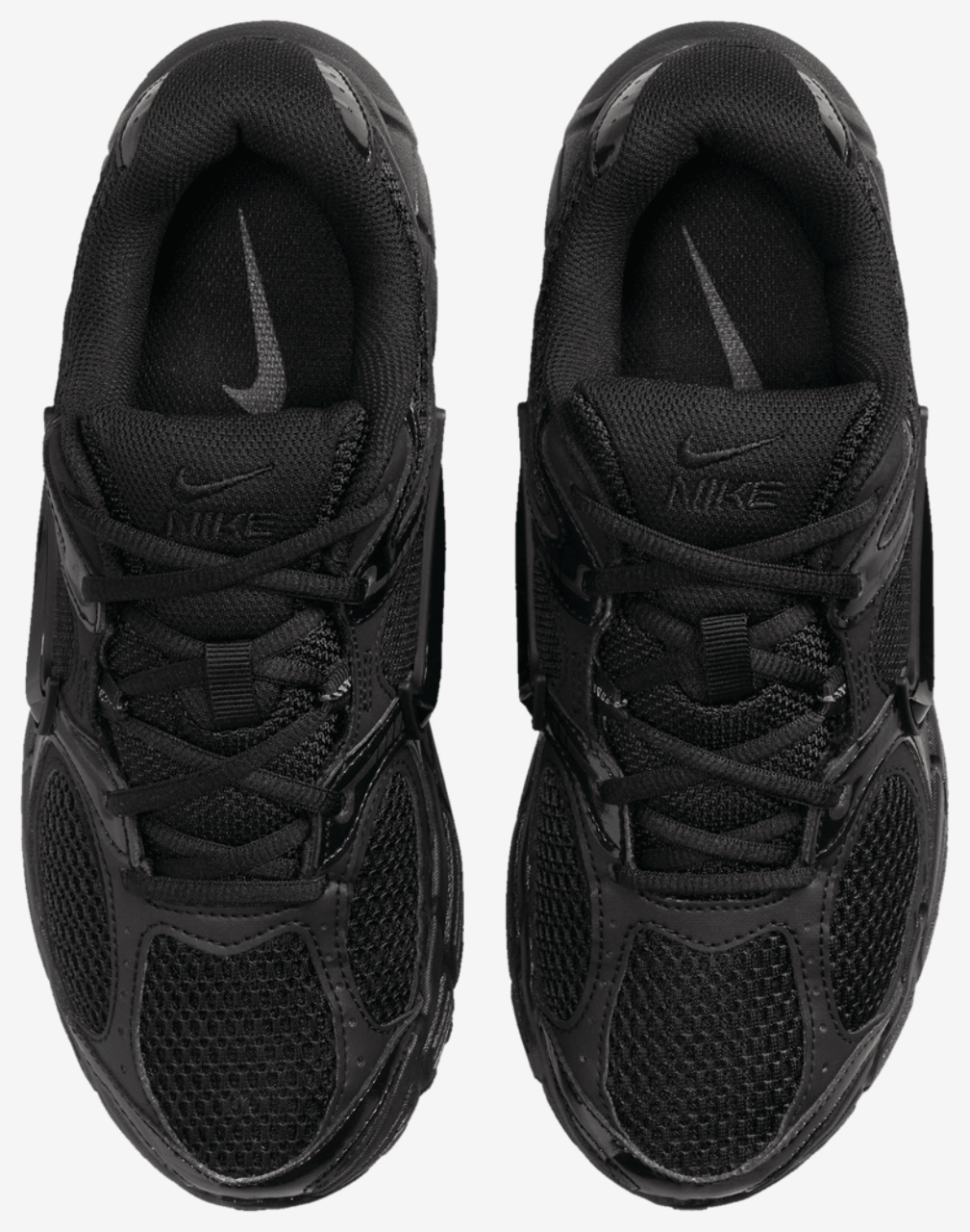 Nike V5 RNR Image 4 of 8. Tap to open photo gallery.