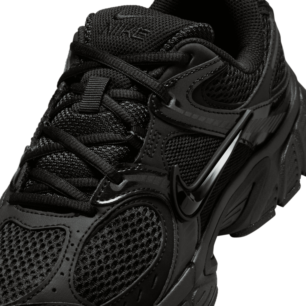 Nike V5 RNR Image 7 of 8. Tap to open photo gallery.