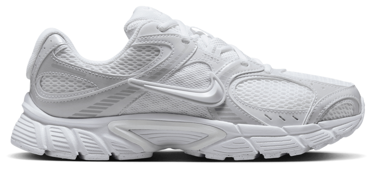 Nike V5 RNR Image 1 of 8. Tap to open photo gallery.