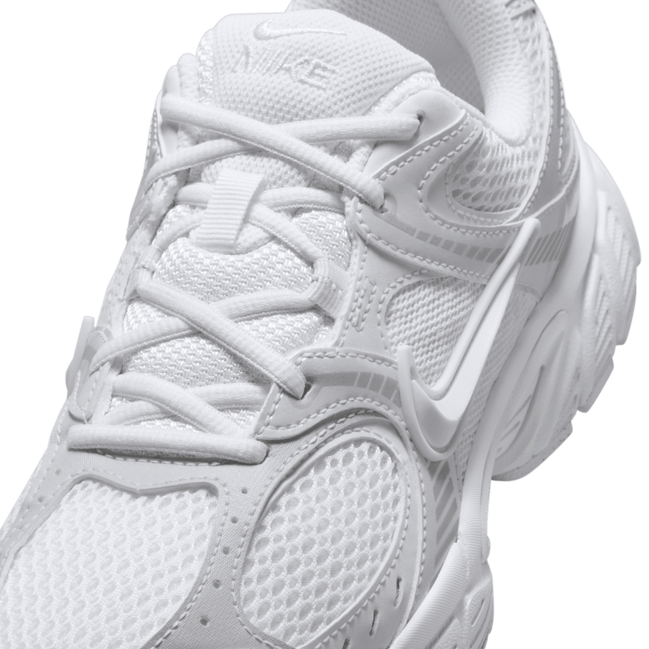 Nike V5 RNR Image 7 of 8. Tap to open photo gallery.